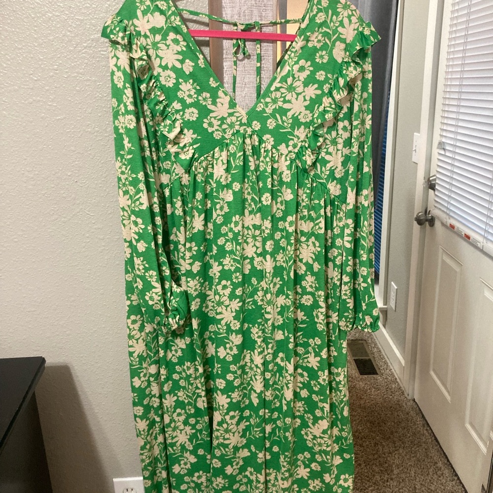 ASOS green and white floral print maxi dress